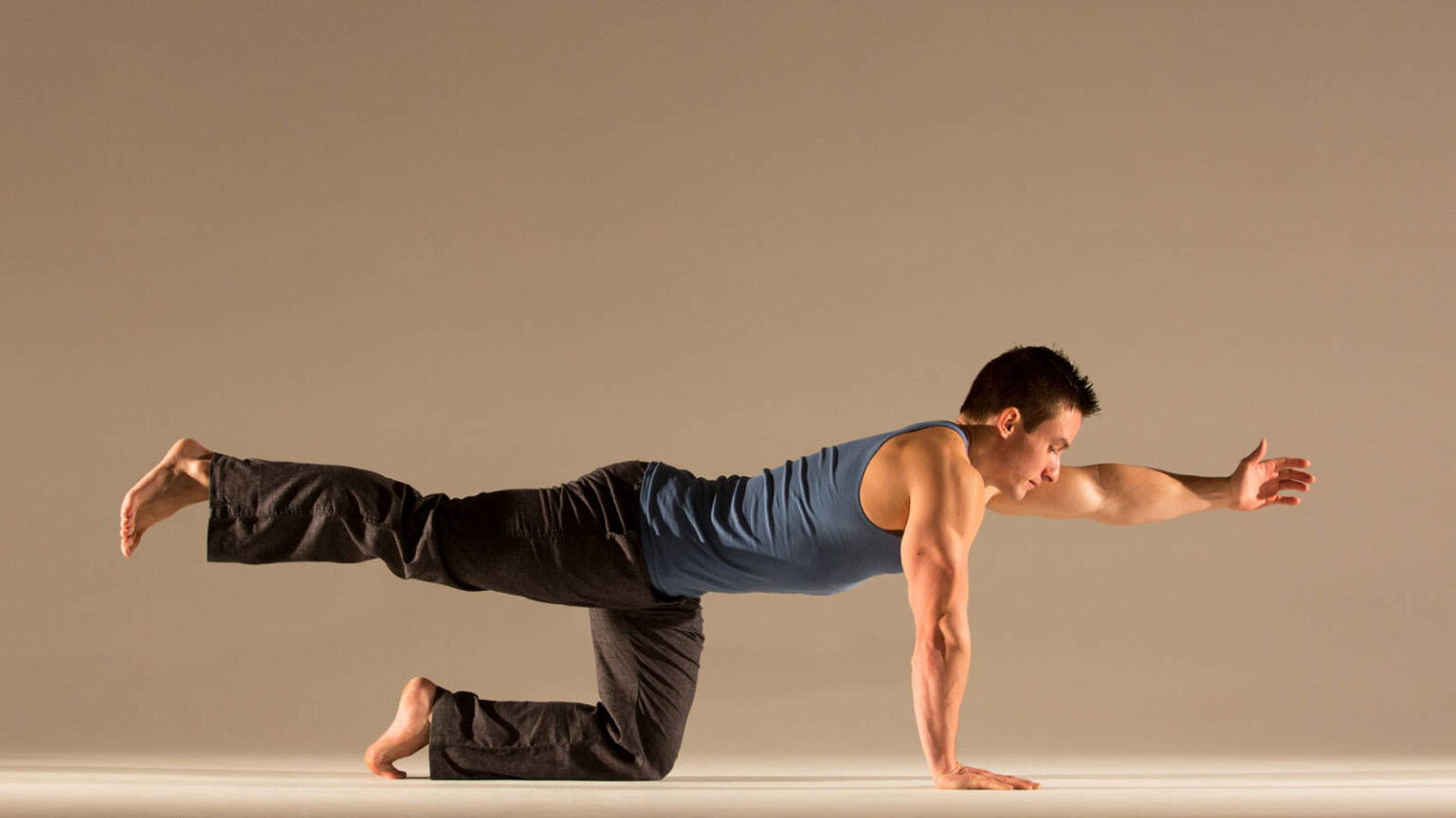 5 лучших упражнений йоги для бодибилдинга