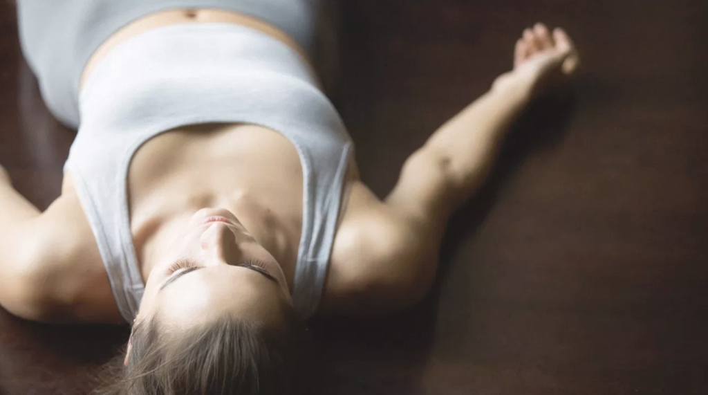 Положение лежа на спине, как влияет на здоровье?